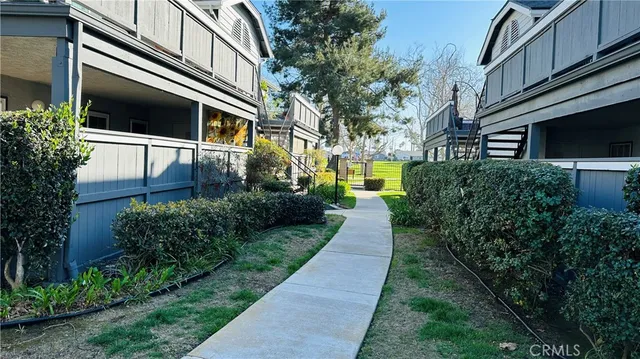 $410,000 | 18242 Parkview Lane, Huntington Beach, CA 92648