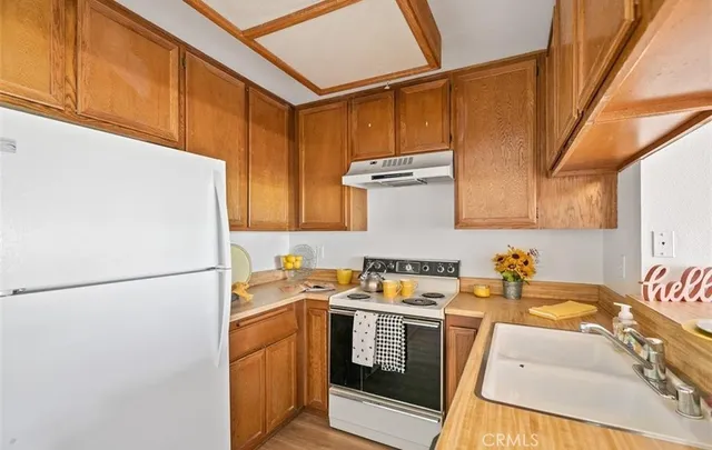 $410,000 | 18242 Parkview Lane, Huntington Beach, CA 92648