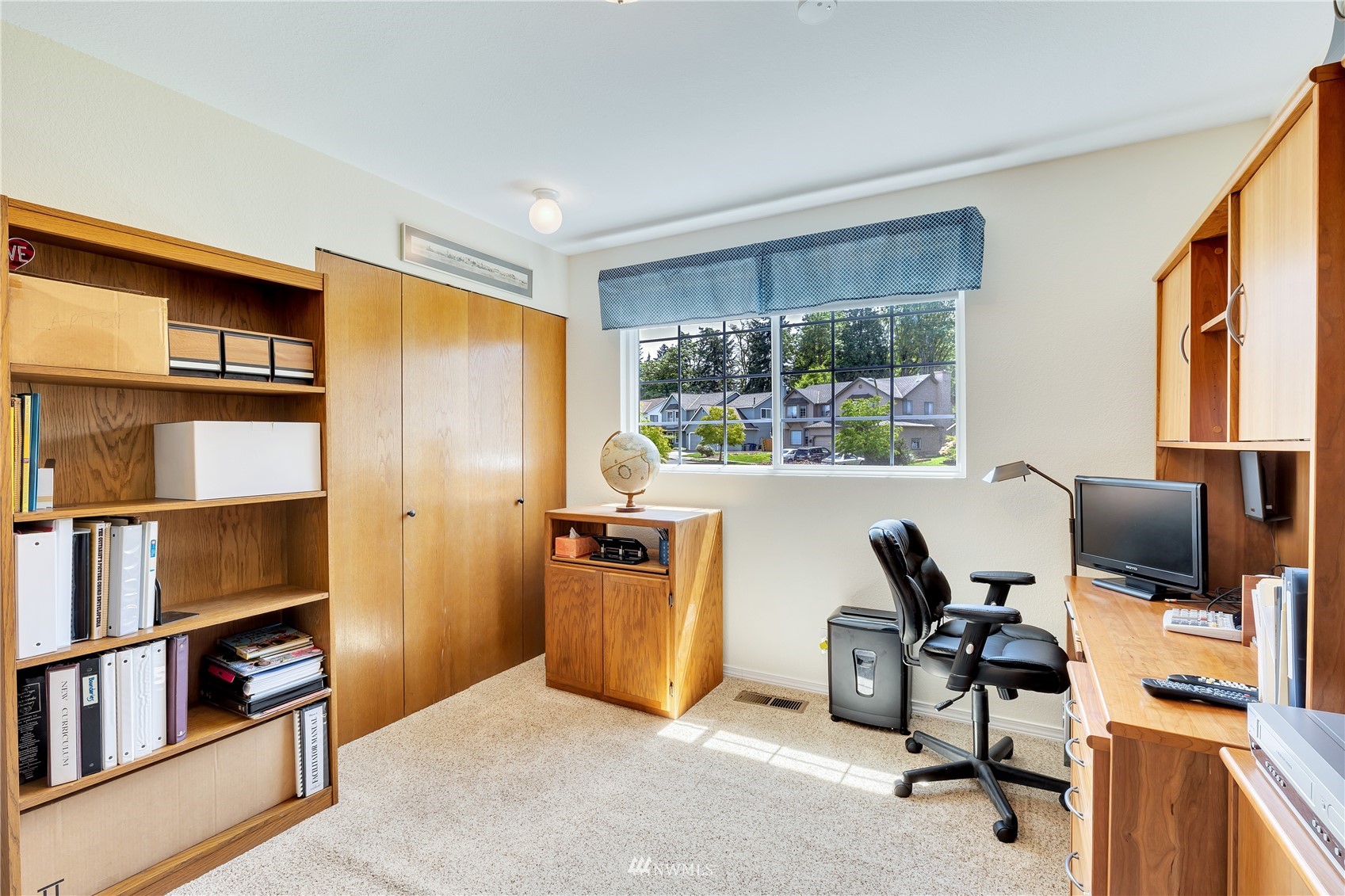 11902 Northeast 168th Street Bothell, WA 98011 - Photo 24 of 25 Gallery Image 24