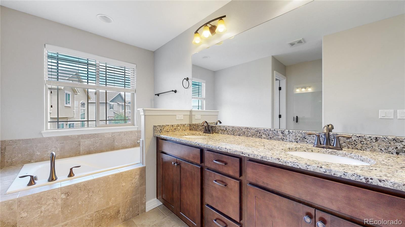 4375 Shepardscress Drive Johnstown, CO 80534 - Photo 17 of 40