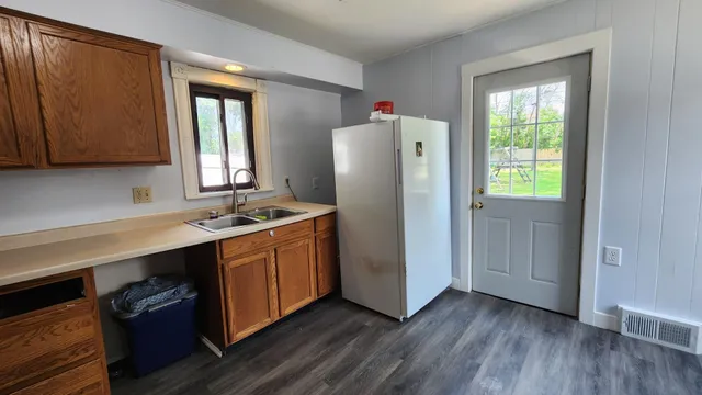 $174,999 | 229 2nd Avenue, Wanamingo, MN 55983