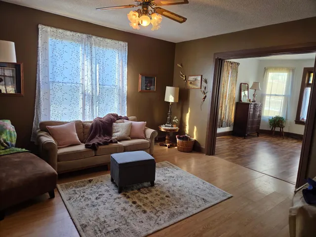 $235,000 | 404 West Stevens Avenue, Rushford, MN 55971