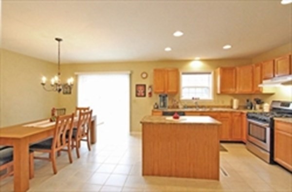 129 Naismith Street Springfield, MA 01104 - Photo 23 of 34 Gallery Image 23