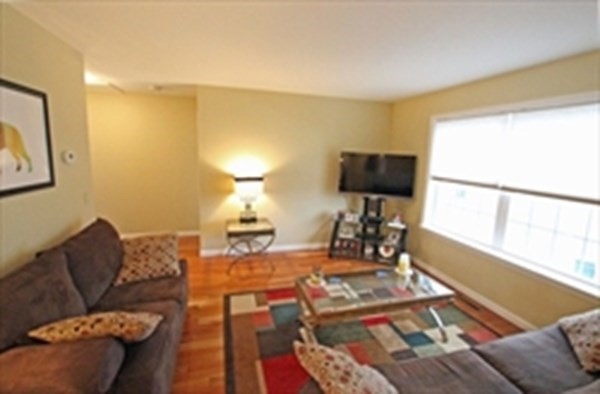 129 Naismith Street Springfield, MA 01104 - Photo 28 of 34 Gallery Image 28