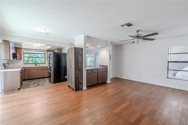 $425,000 | 3968 Orchard Hill Circle, Palm Harbor, FL 34684