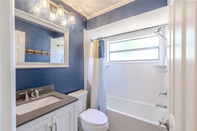 $425,000 | 3968 Orchard Hill Circle, Palm Harbor, FL 34684