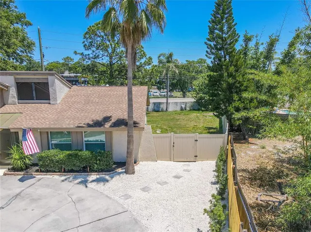 $425,000 | 3968 Orchard Hill Circle, Palm Harbor, FL 34684