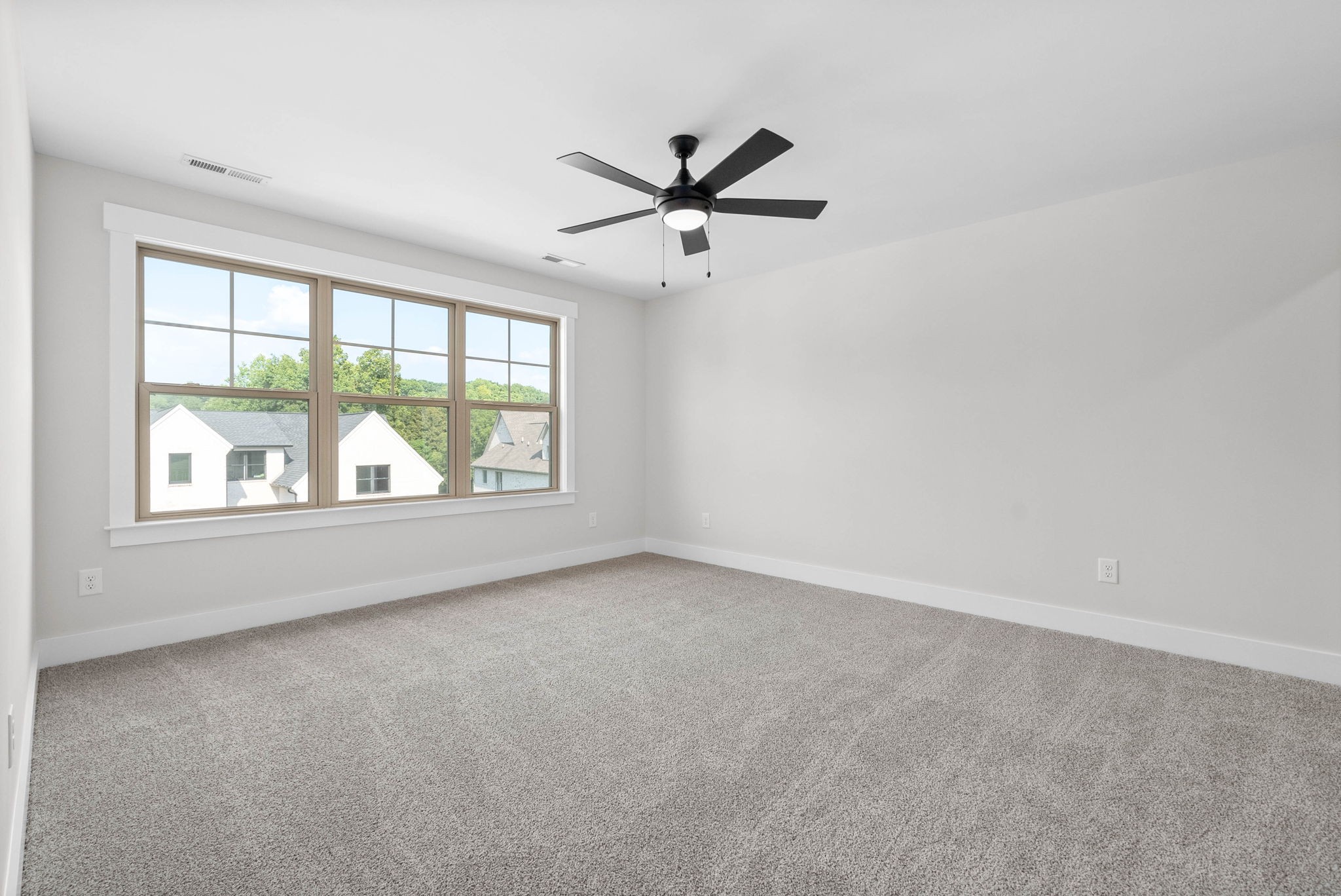 122 Augusta Trail Springfield, TN 37172 - Photo 25 of 51 an empty room with windows and fan