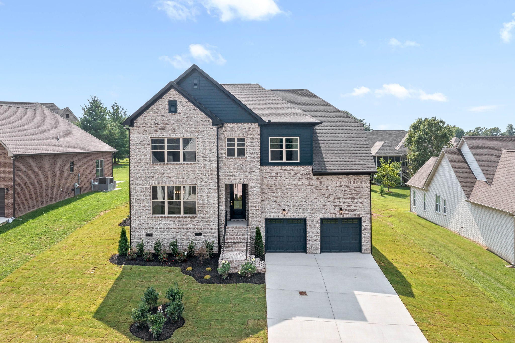122 Augusta Trail Springfield, TN 37172 - Photo 44 of 51 a front view of a house with garden