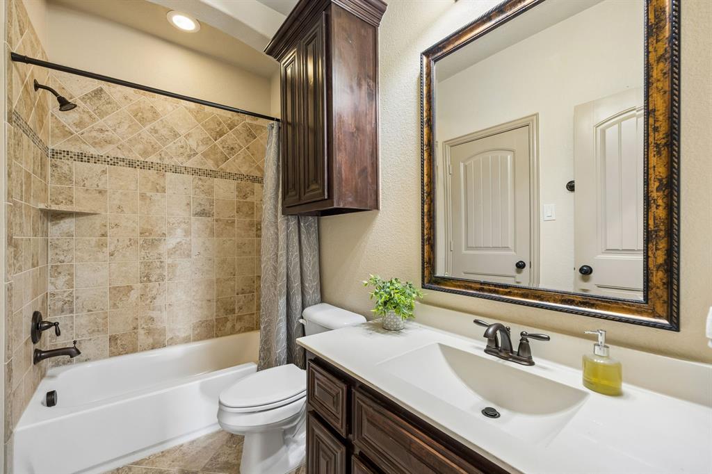 1341 Canary Lane Forney, TX 75126 - Photo 24 of 34 Jack and Jill bathroom.