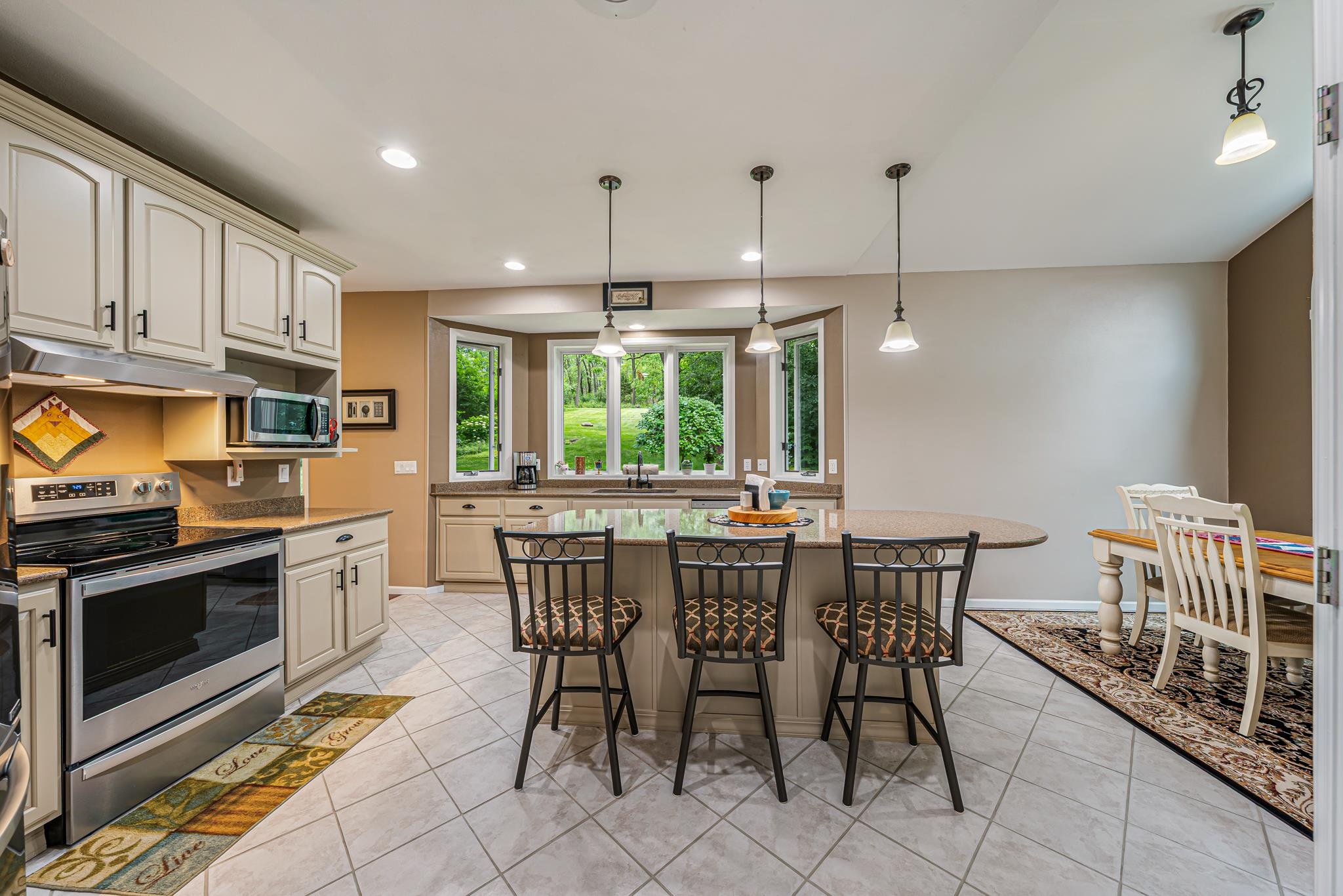 8405 Ridgeview Court Larsen, WI 54947 - Photo 15 of 68