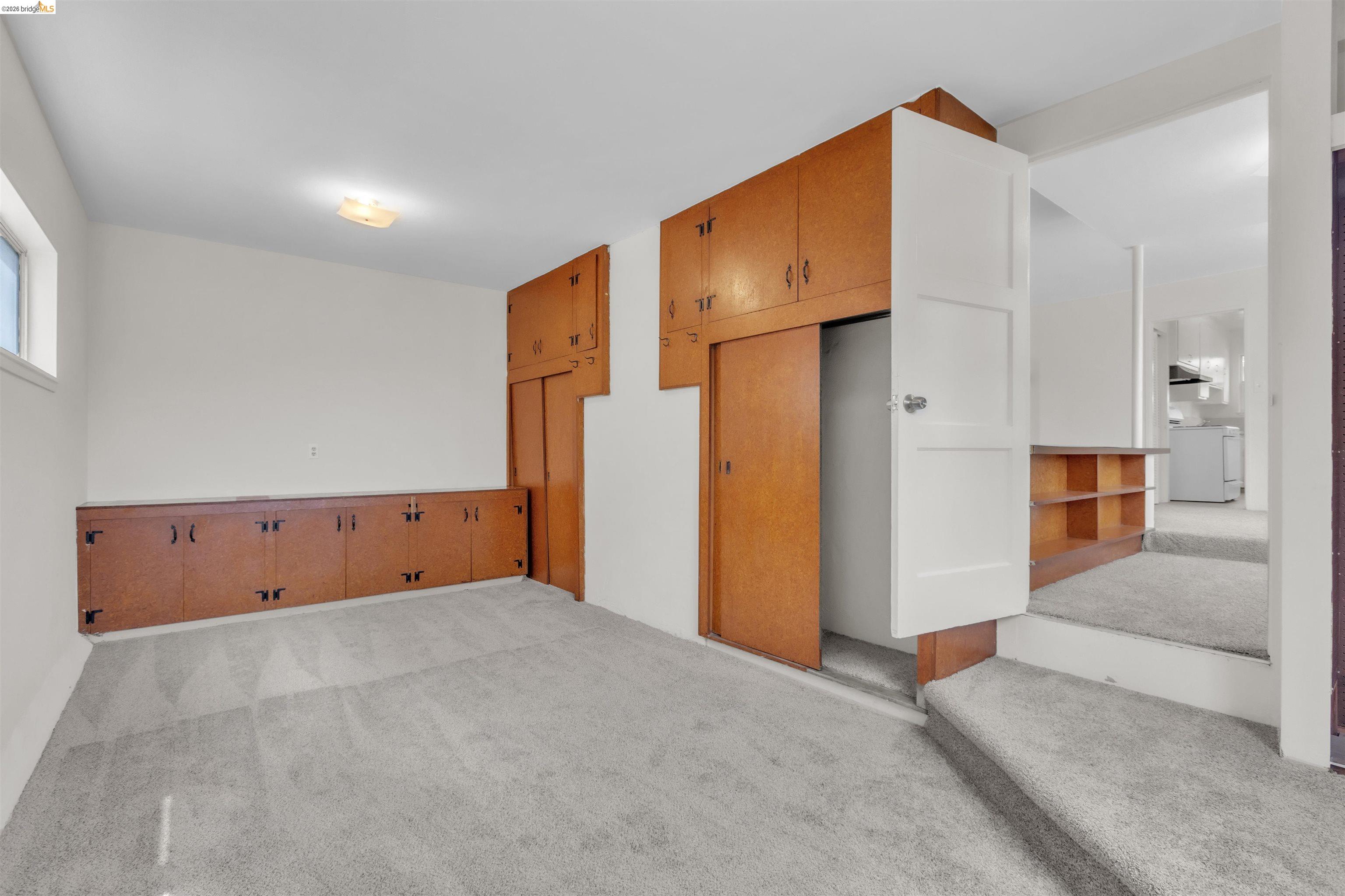 621 Paseo Del Rio San Lorenzo, CA 94580 - Photo 10 of 24 Room with light gray carpeting and white walls