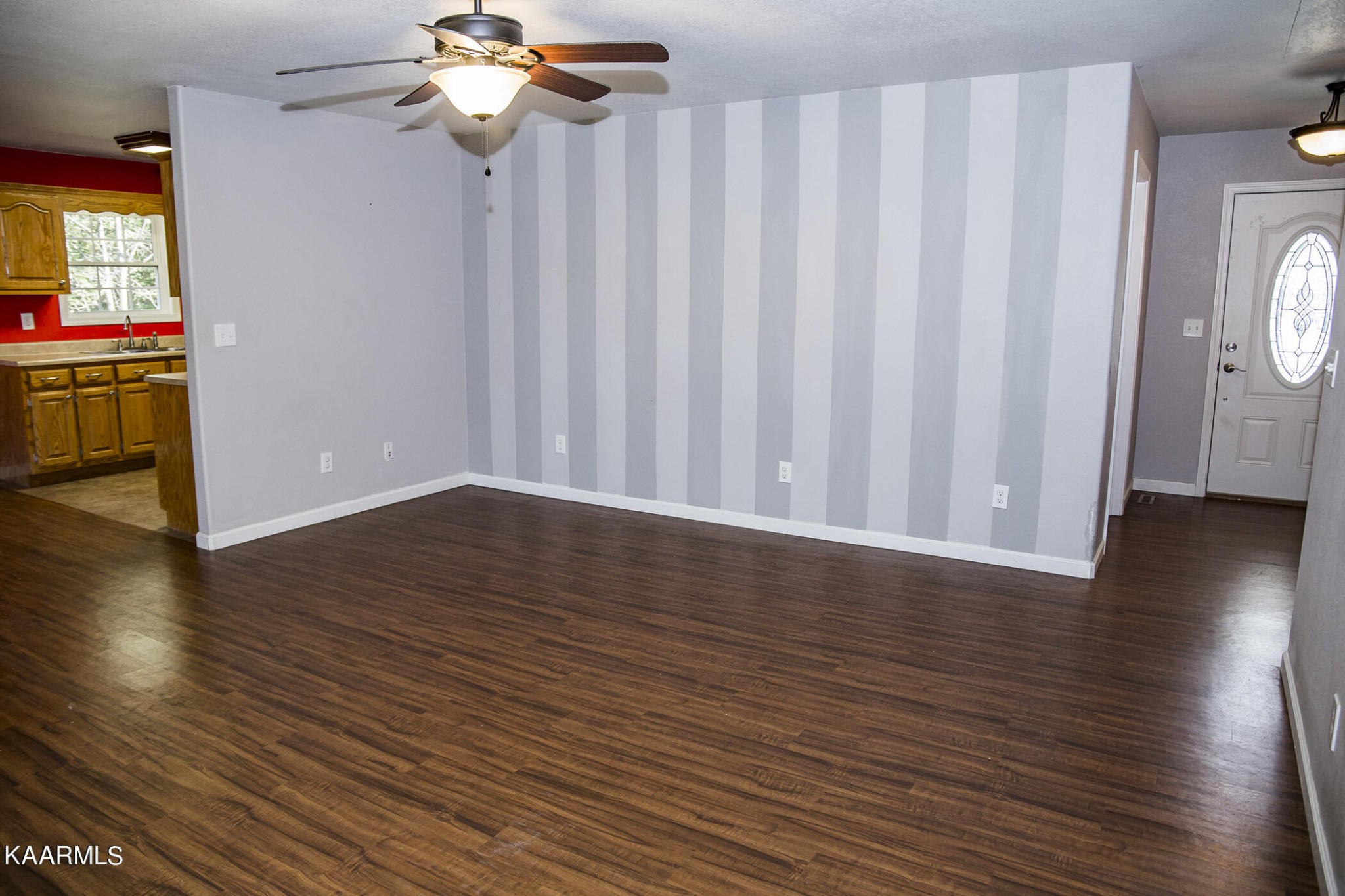 1133 Cook Road Crossville, TN 38555 - Photo 5 of 38 Gallery Image 5
