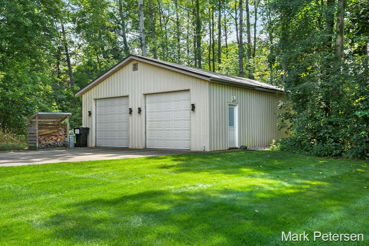 9691 Baker Road Greenville, MI 48838 - Photo 23 of 30 IMG_1021