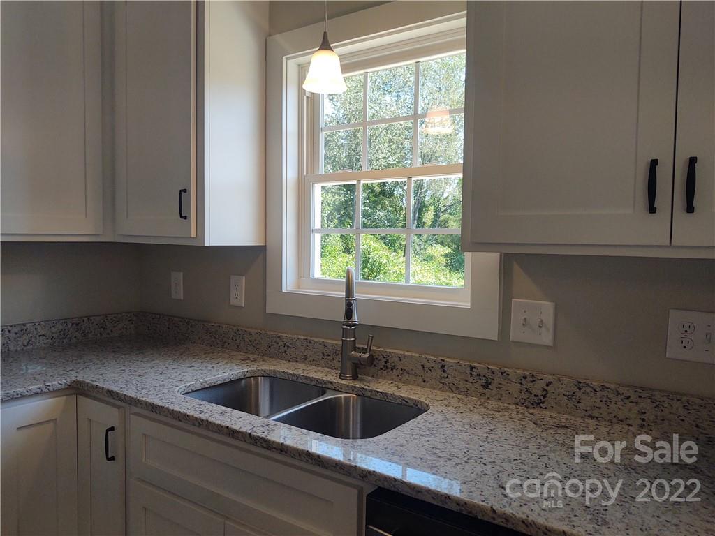 714 Hudlow Road Forest City, NC 28043 - Photo 8 of 27 Gallery Image 8