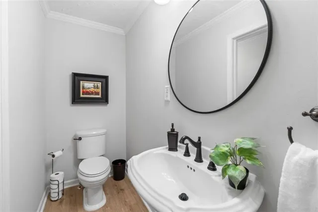 a view of a living room