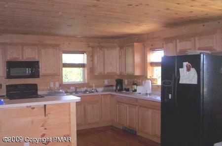 75 Buck Hill Road Blakeslee, PA 18610 - Photo 4 of 5 Kitchen