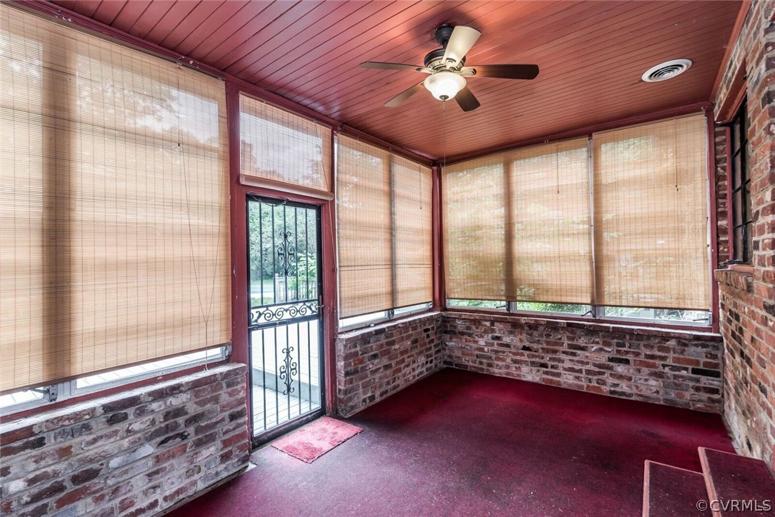 6008 Brookfield Road Richmond, VA 23227 - Photo 20 of 28 a view of an empty room with a window