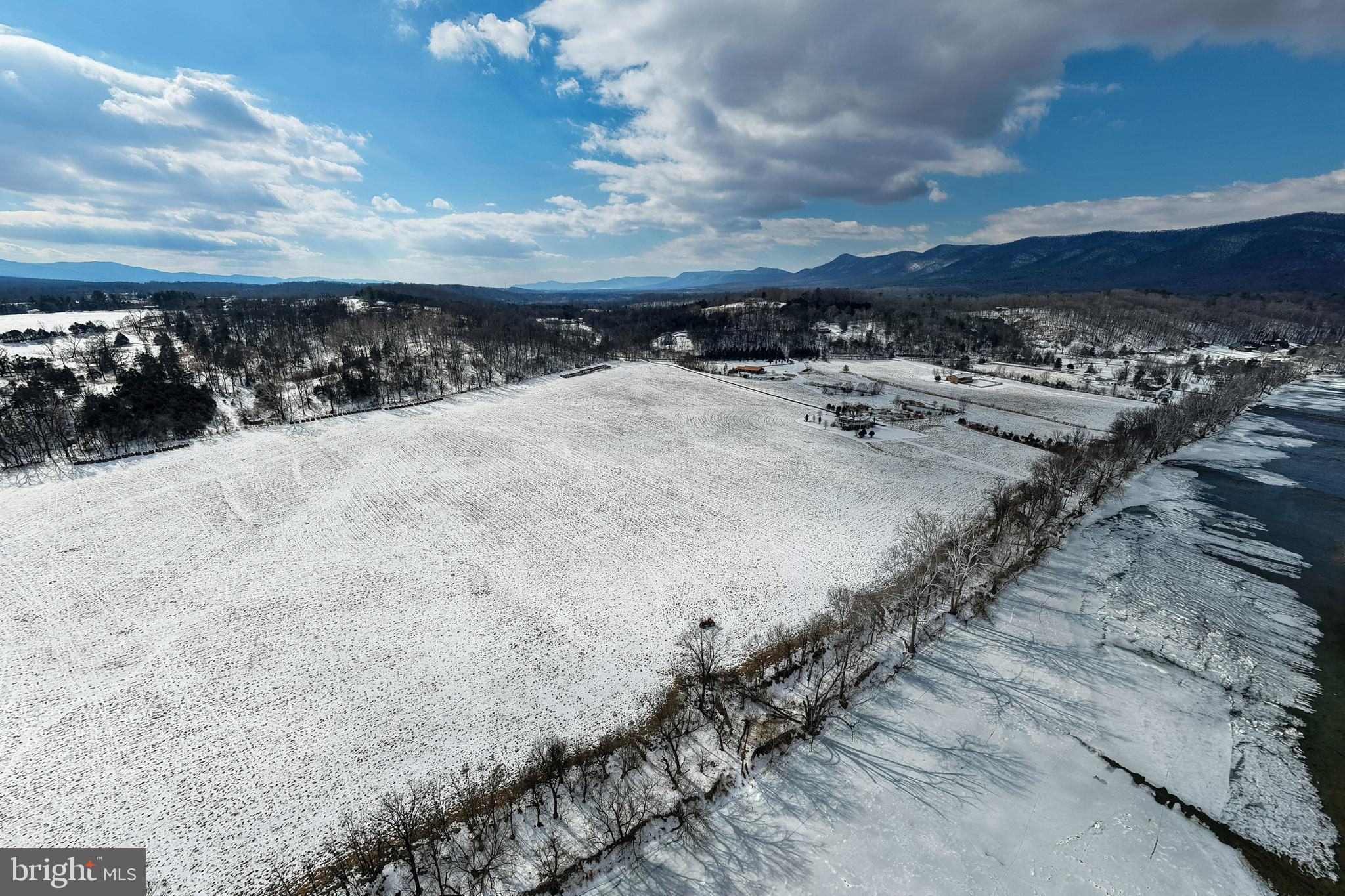 0 Good Mill Road Rileyville, VA 22650 - Photo 5 of 46 a view of a dry yard with wooden fence