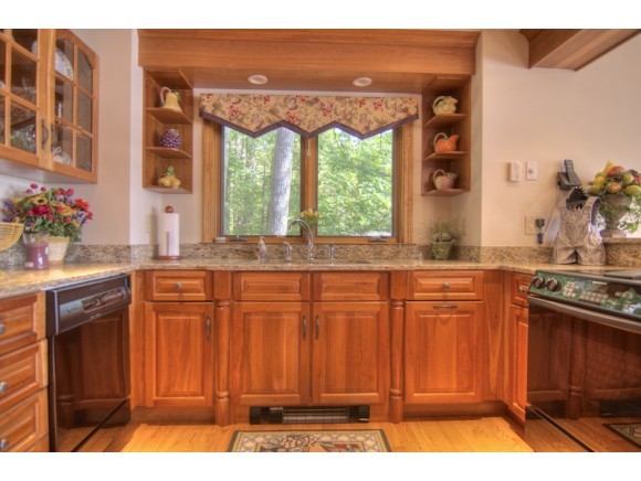 19 Dockham Shore Road Gilford, NH 03249 - Photo 14 of 33