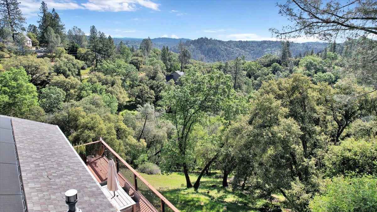 16153 Janet Way Grass Valley, CA 95949 - Photo 29 of 38 a view of a city from a balcony