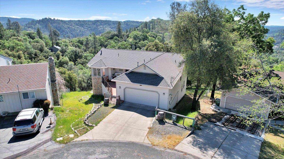 16153 Janet Way Grass Valley, CA 95949 - Photo 31 of 38 an aerial view of a house with garden and patio