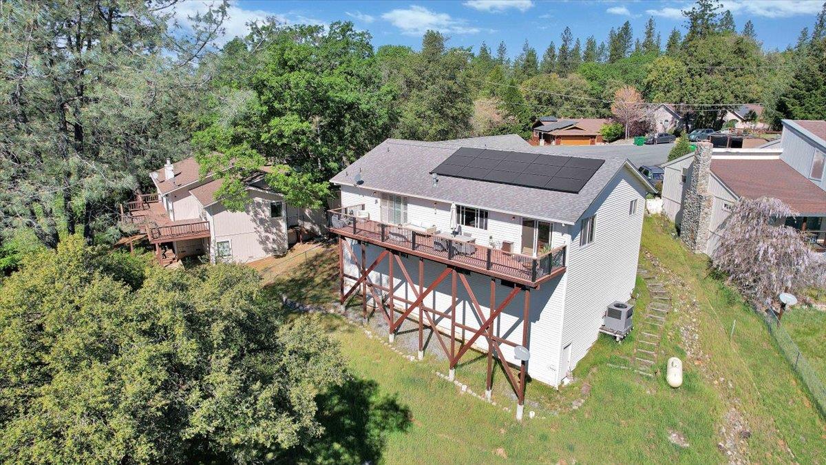16153 Janet Way Grass Valley, CA 95949 - Photo 32 of 38 an aerial view of a house with swimming pool and garden