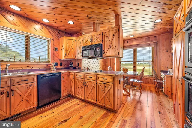 $950,000 | 10036 Redden Road, Bridgeville, DE 19933