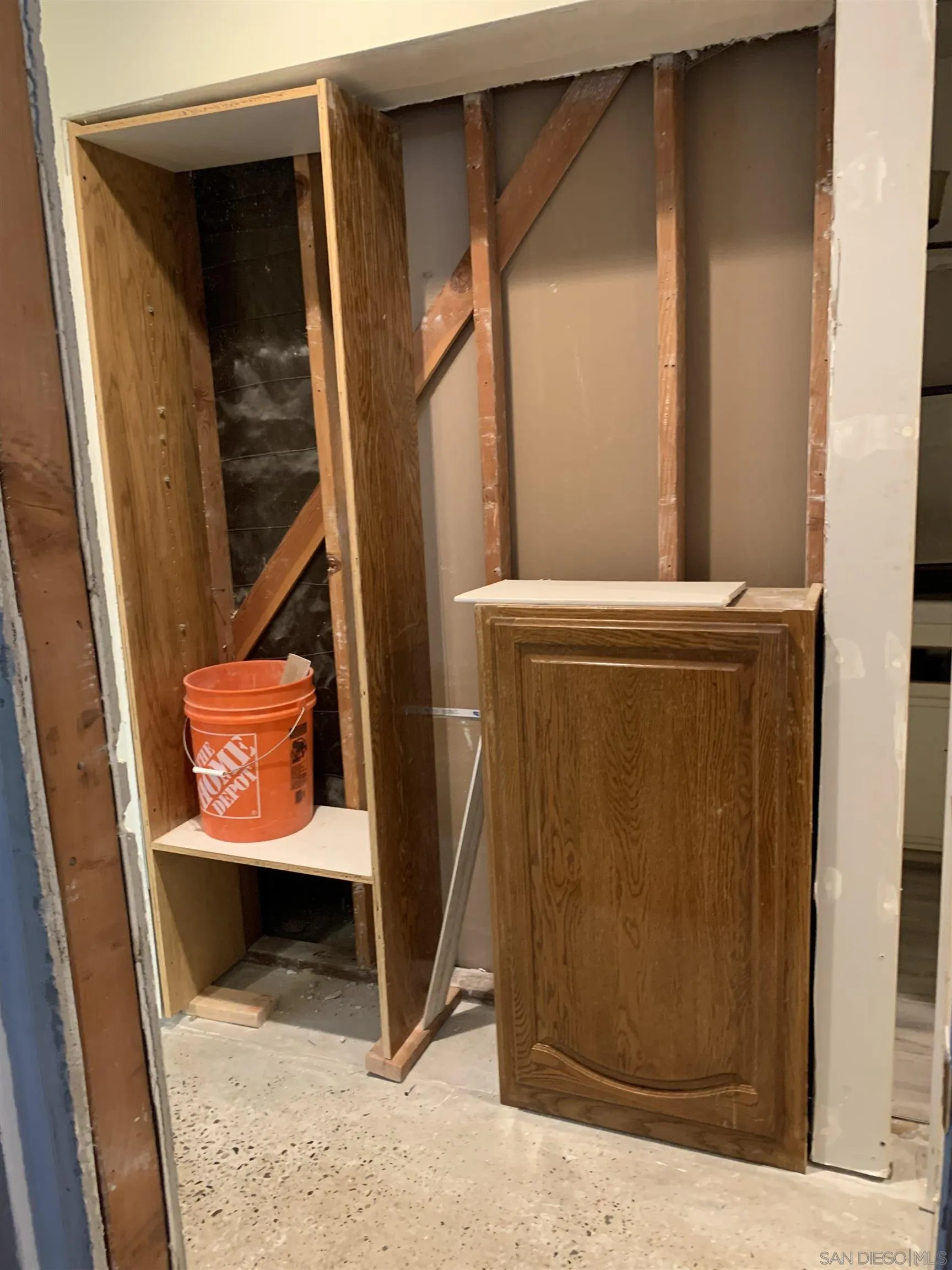 9935 Blossom Valley Road El Cajon, CA 92021 - Photo 32 of 36 a door with glass door