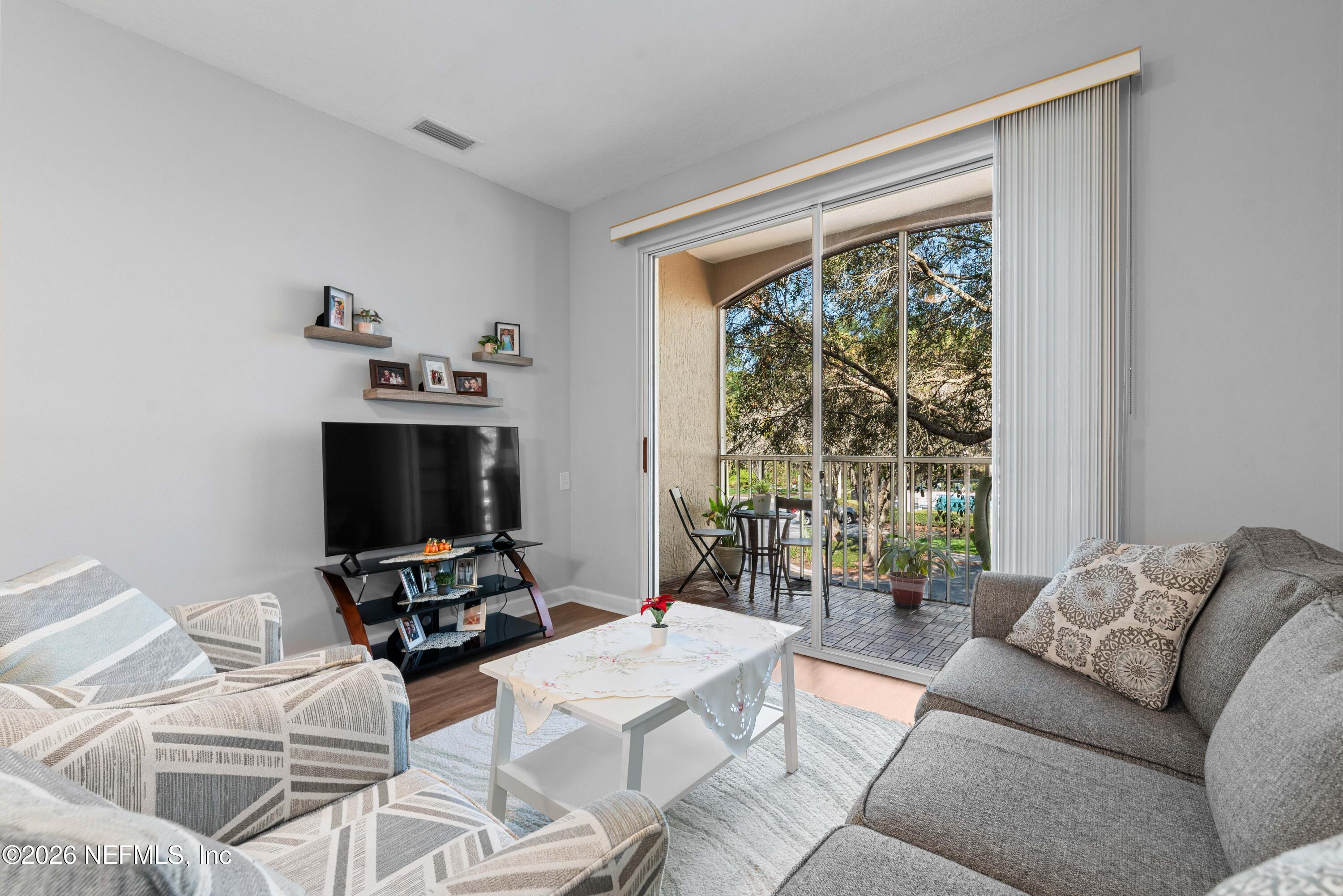 10550 Baymeadows Road, Unit 121 Jacksonville, FL 32256 - Photo 15 of 32 15