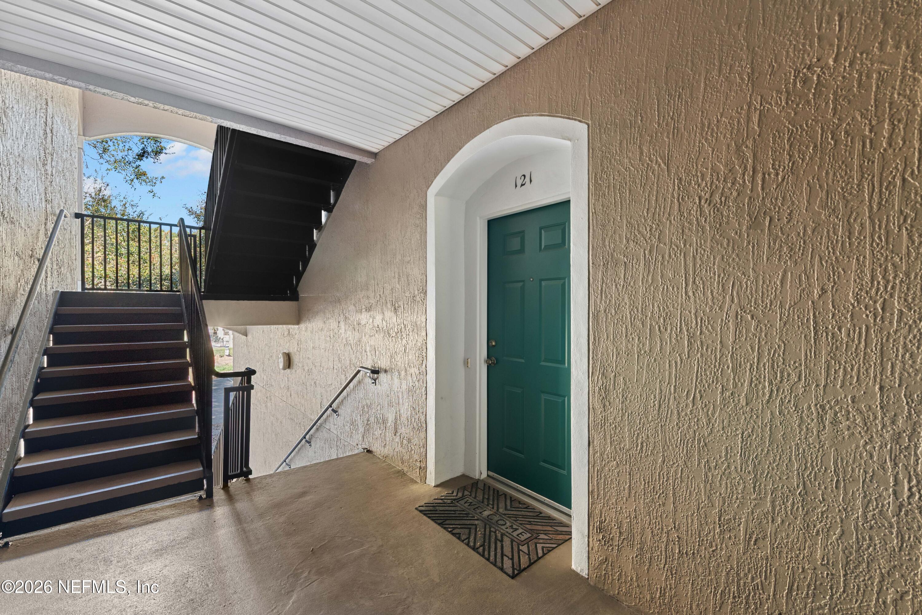 10550 Baymeadows Road, Unit 121 Jacksonville, FL 32256 - Photo 3 of 32 4