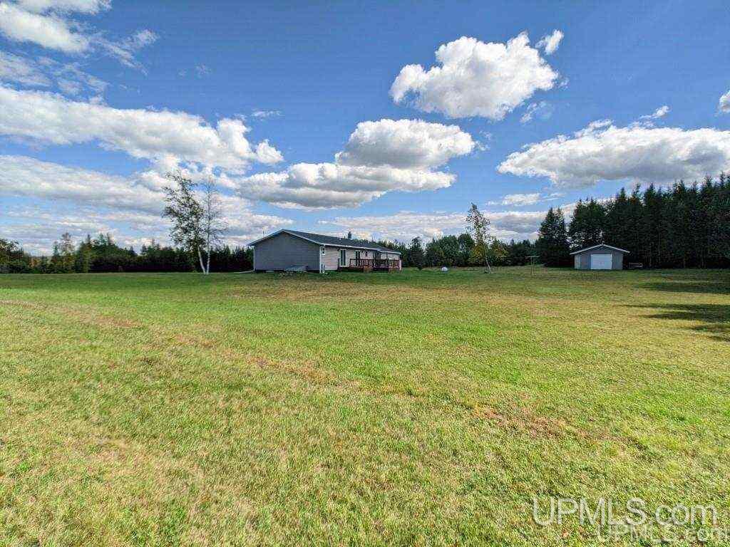 233 Maki Road Crystal Falls, MI 49920 - Photo 2 of 38