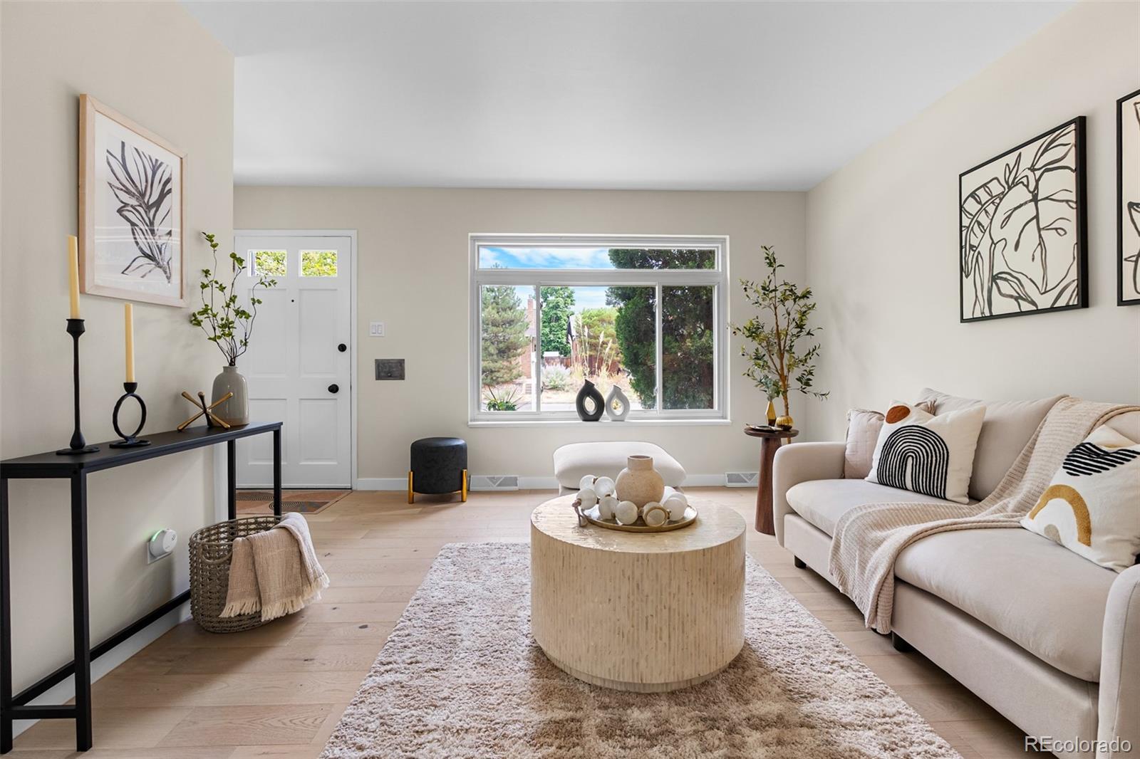 367 North Clarkson Street Denver, CO 80218 - Photo 12 of 50 a living room with furniture and a window
