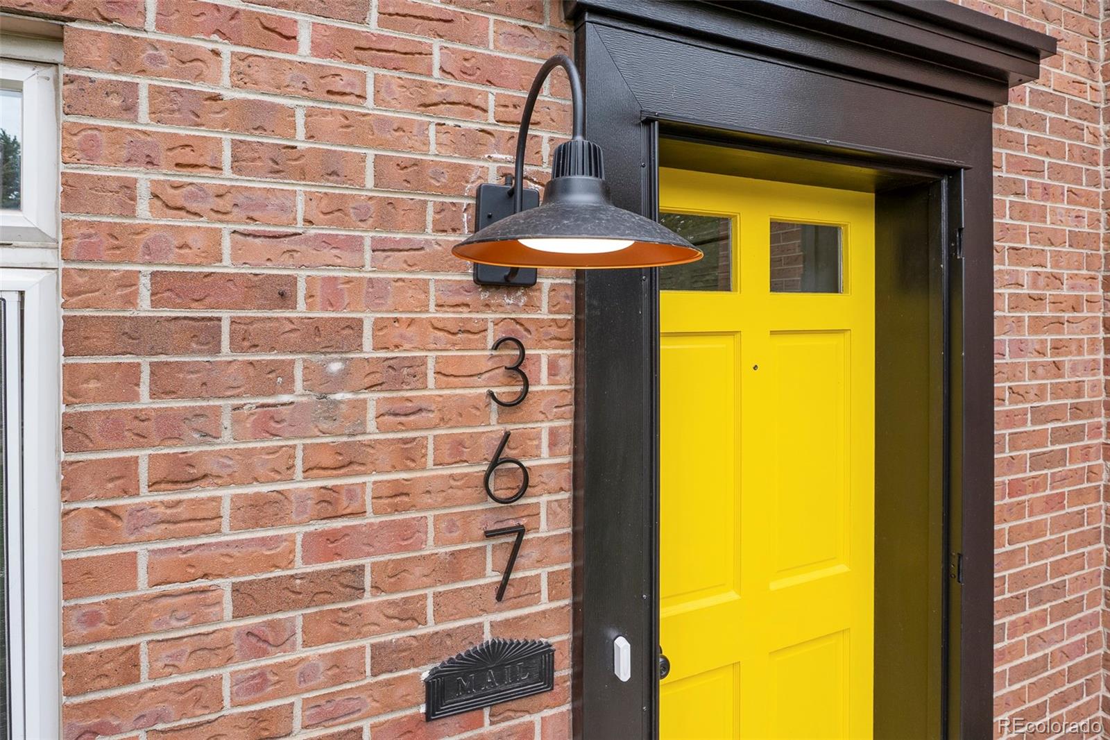 367 North Clarkson Street Denver, CO 80218 - Photo 9 of 50