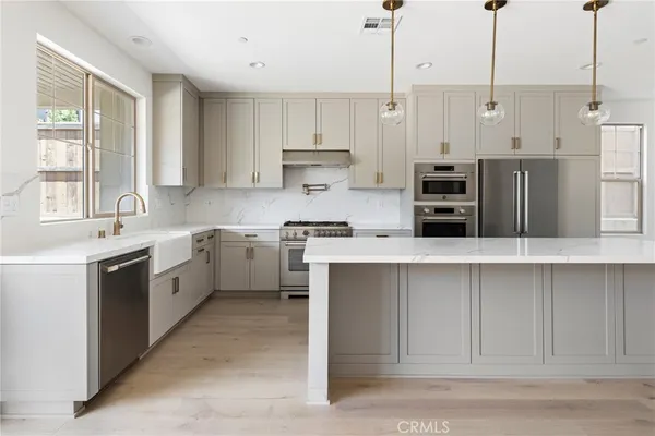 $1,649,900 | 175 East Palm Street, Altadena, CA 91001