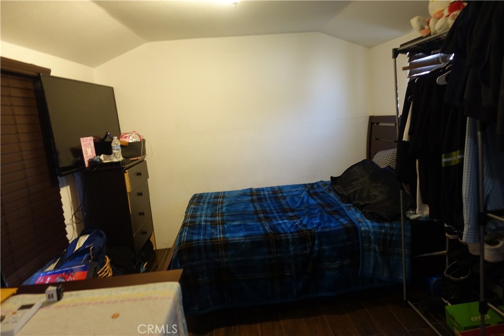 622 West 2nd Street San Pedro, CA 90731 - Photo 29 of 42 a room with storage and utility