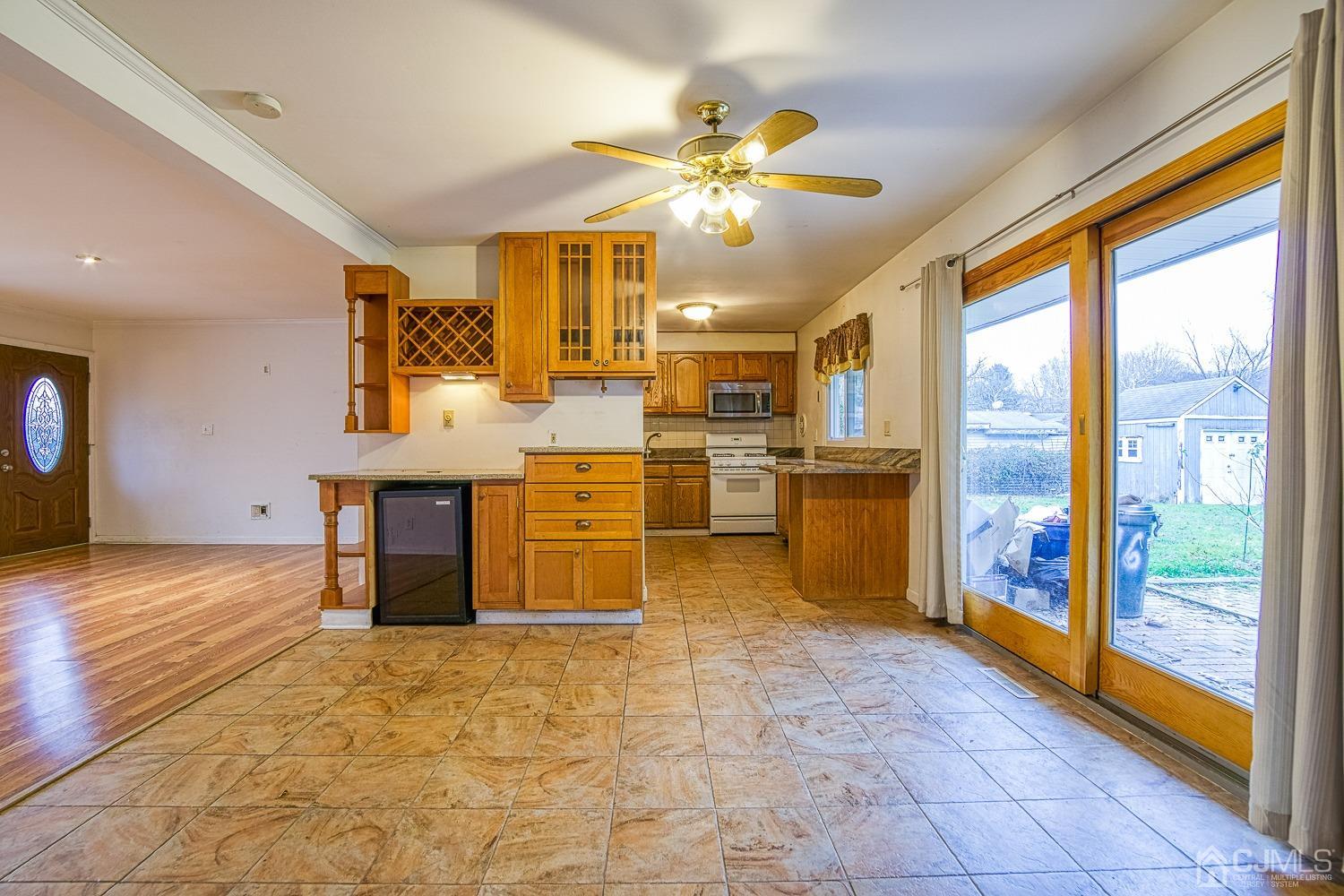102 New Road Kendall Park, NJ 08824 - Photo 19 of 25 Gallery Image 19