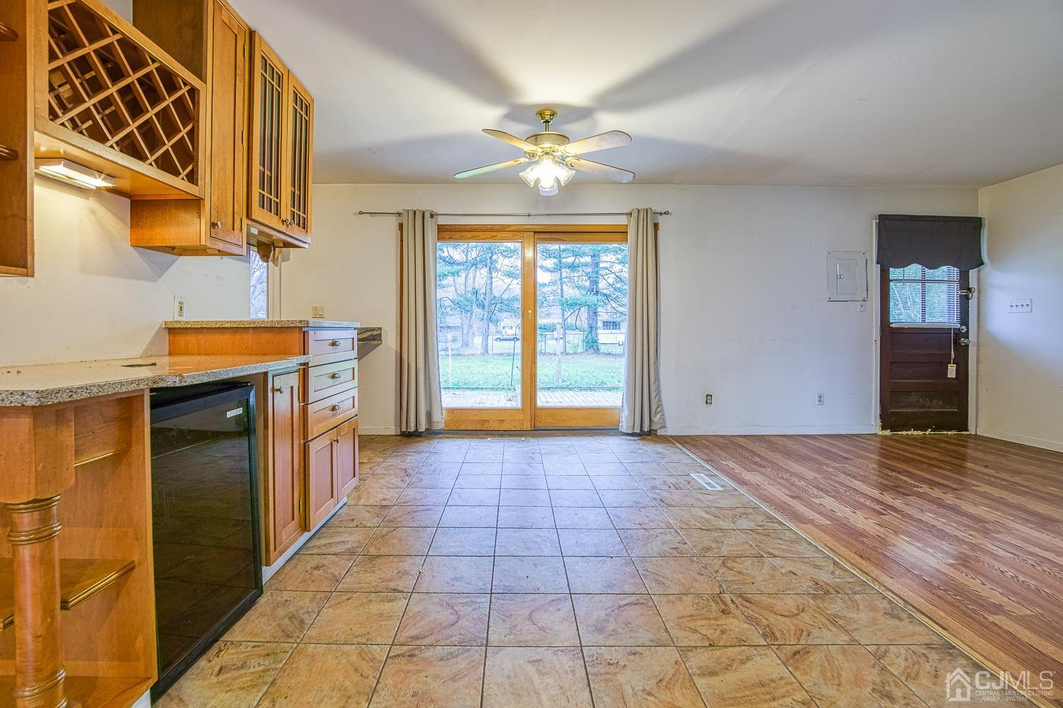 102 New Road Kendall Park, NJ 08824 - Photo 25 of 25 Gallery Image 25
