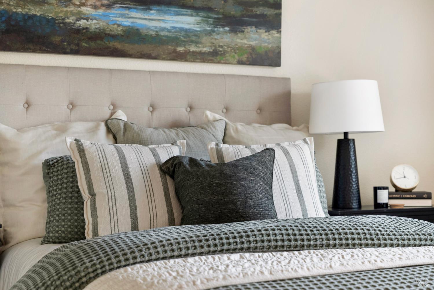 360 Twin Lakes Drive Santa Rosa, CA 95409 - Photo 14 of 33