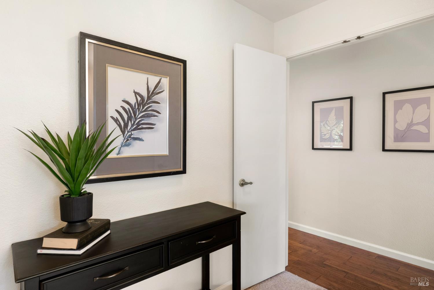 360 Twin Lakes Drive Santa Rosa, CA 95409 - Photo 16 of 33