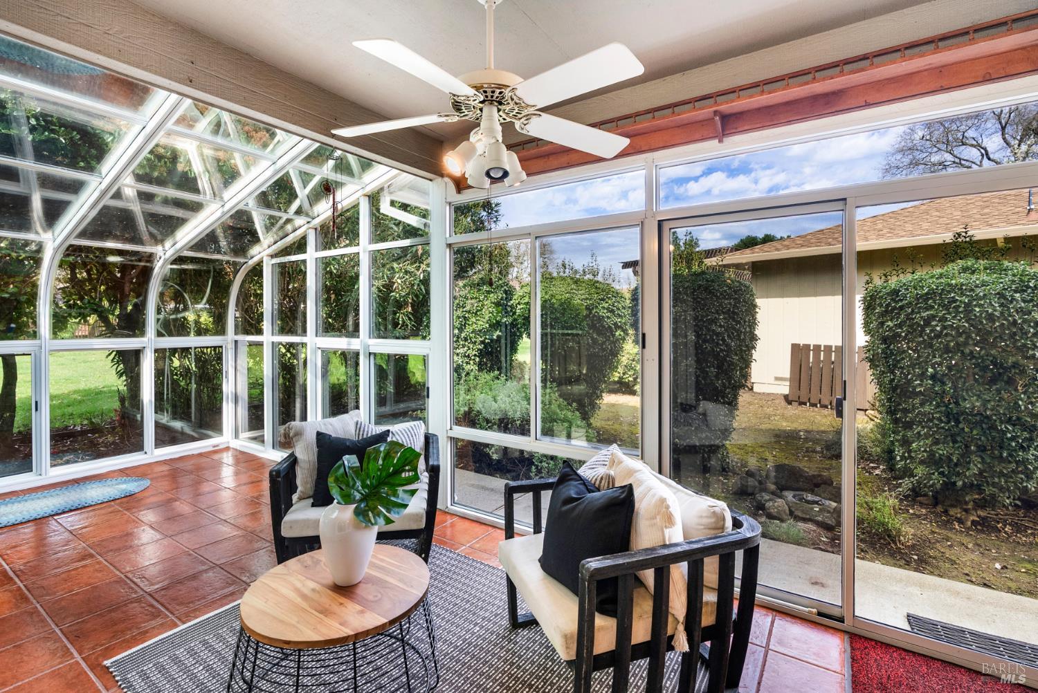 360 Twin Lakes Drive Santa Rosa, CA 95409 - Photo 28 of 33