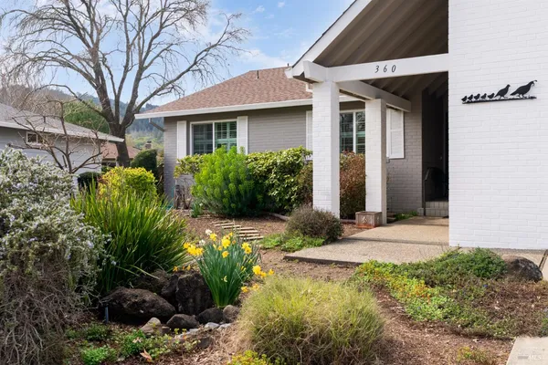 $775,000 | 360 Twin Lakes Drive, Santa Rosa, CA 95409