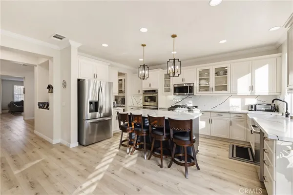 $1,100,000 | 19721 Mathilde Lane, Saugus, CA 91350