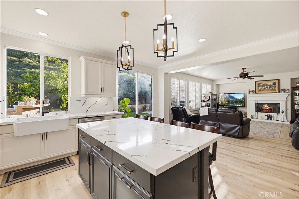 19721 Mathilde Lane Saugus, CA 91350 - Photo 25 of 75