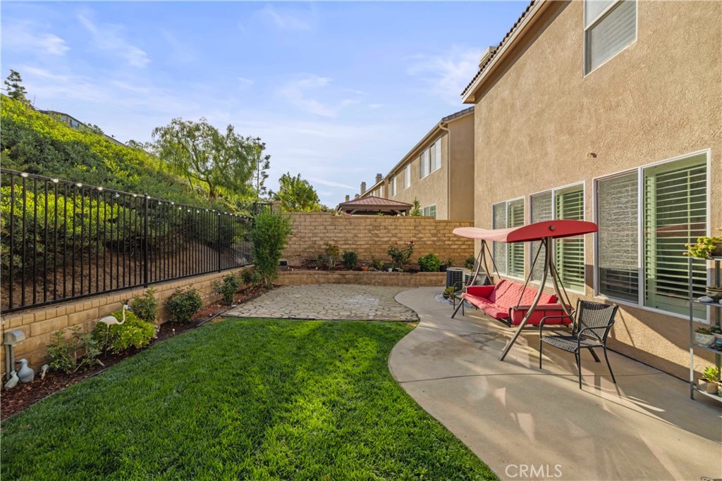 19721 Mathilde Lane Saugus, CA 91350 - Photo 39 of 75