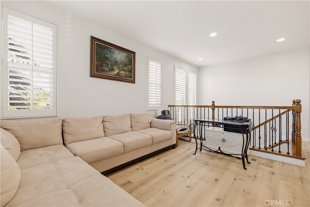 19721 Mathilde Lane Saugus, CA 91350 - Photo 44 of 75