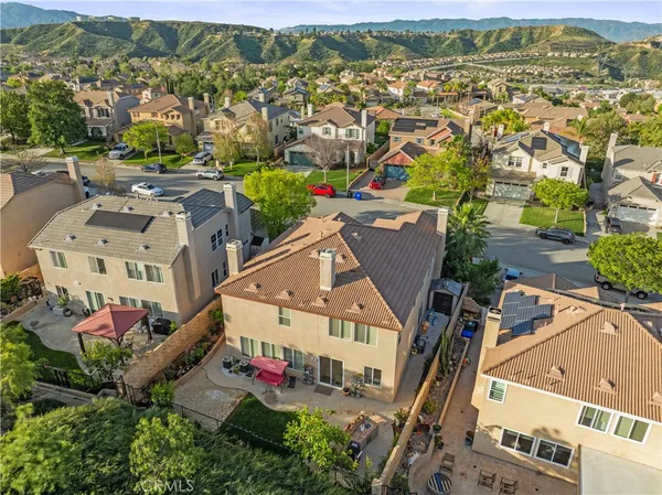 $1,100,000 | 19721 Mathilde Lane, Saugus, CA 91350