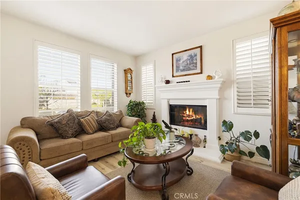 $1,100,000 | 19721 Mathilde Lane, Saugus, CA 91350