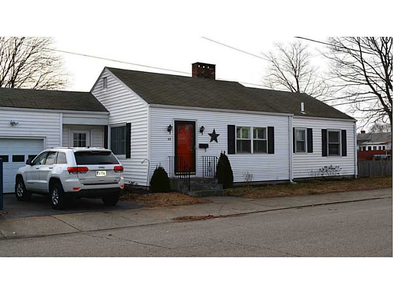 55 Ridgewood Road Pawtucket, RI 02861 - Photo 1 of 16 Exterior Front.