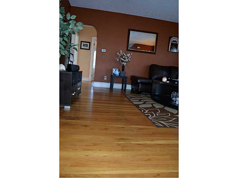 55 Ridgewood Road Pawtucket, RI 02861 - Photo 7 of 16 Den/Family/Great Room.